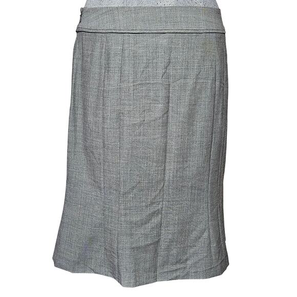 Halogen Knee Length Skirt Size 8 - Picture 2 of 4